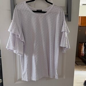 Cha Cha Vente Textured White Ruffle Sleeve Tee